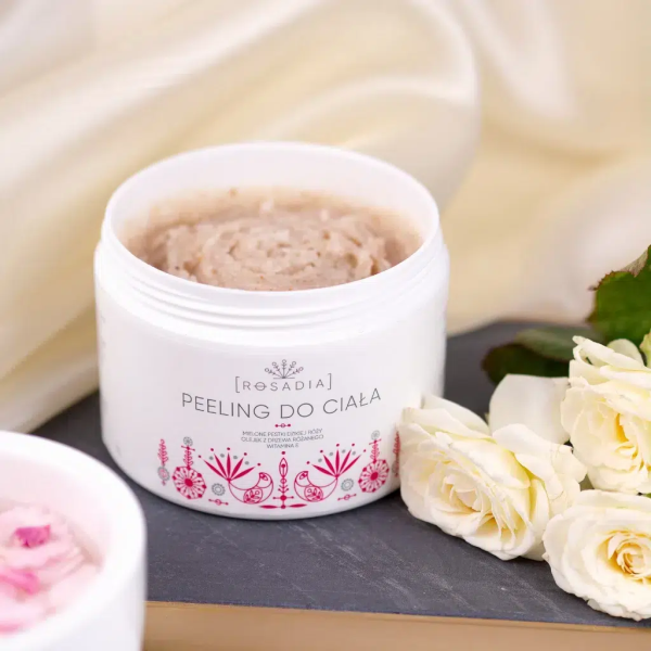 ROSADIA soola ja suhkruga silendav kehakoorija 245g (EXP 12.2024)